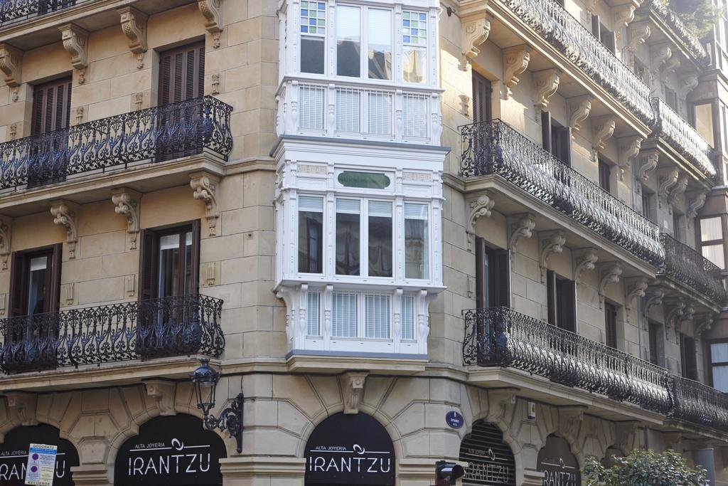Easo Suite 7 By Feelfree Rentals سان سيباستيان الغرفة الصورة